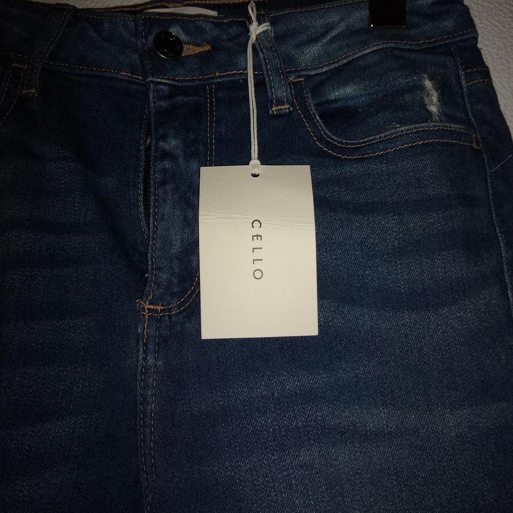 Cello (NWT) Women's Ripped Dark Blue Skinny Jeans - Picture 2 of 5